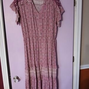 Elegant Pink Patterned Dress